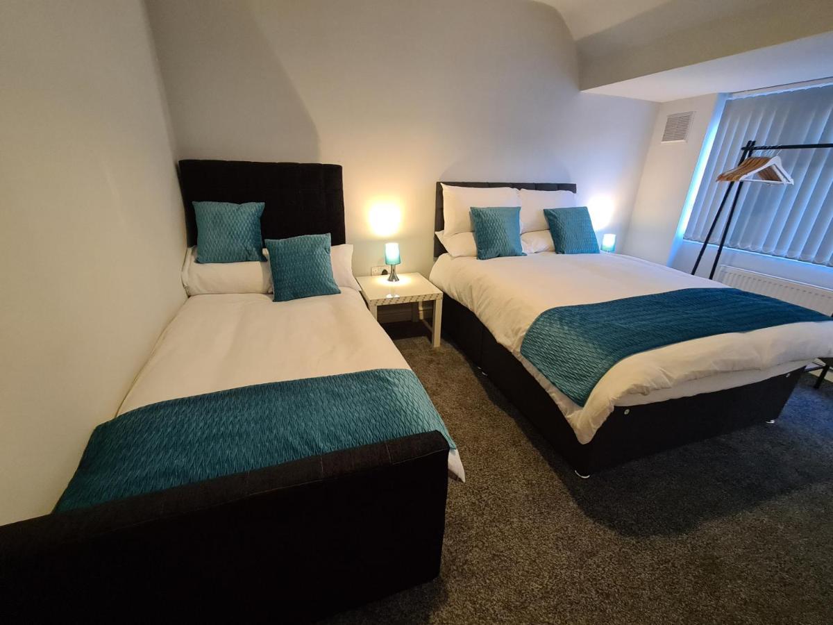 Whole House - 4 Bedrooms - Parking - Sleeps 8 Birmingham Exterior photo
